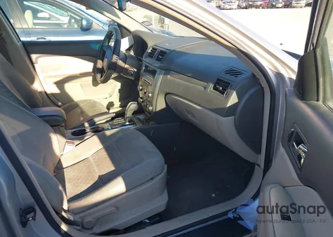 2012 Ford Fusion Se z USA, uszkodzony, nr VIN 3FAHP0HA0CR323003